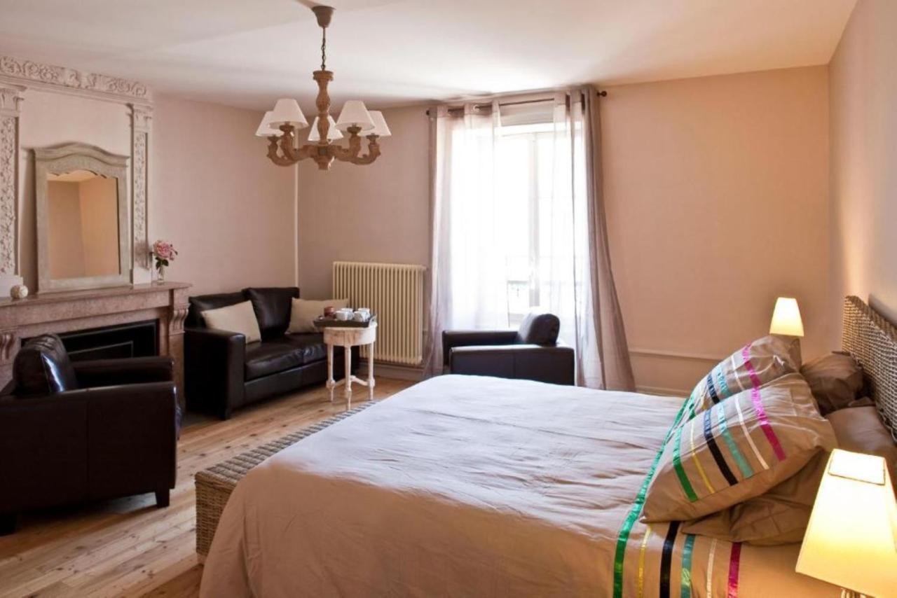 Chateau De Riverie Chambres Et Table D'Hotes Zimmer foto